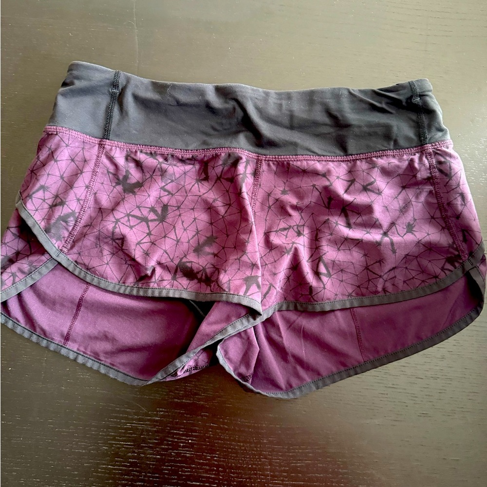 Lululemon size 6 shorts